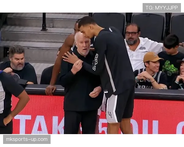 维克托·文班亚马挡拆制造错位提升球队进攻效率明显